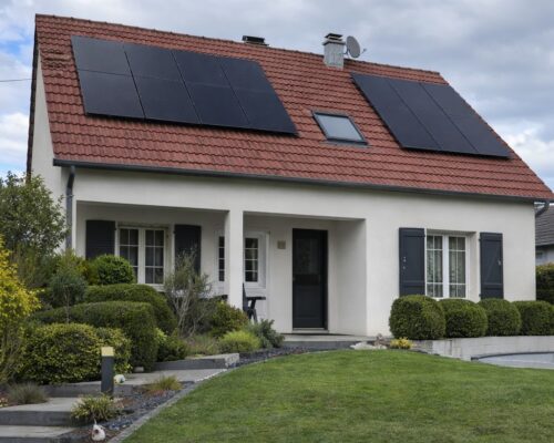 panneaux solaires sur pavillon – réduction de la facture énergétique